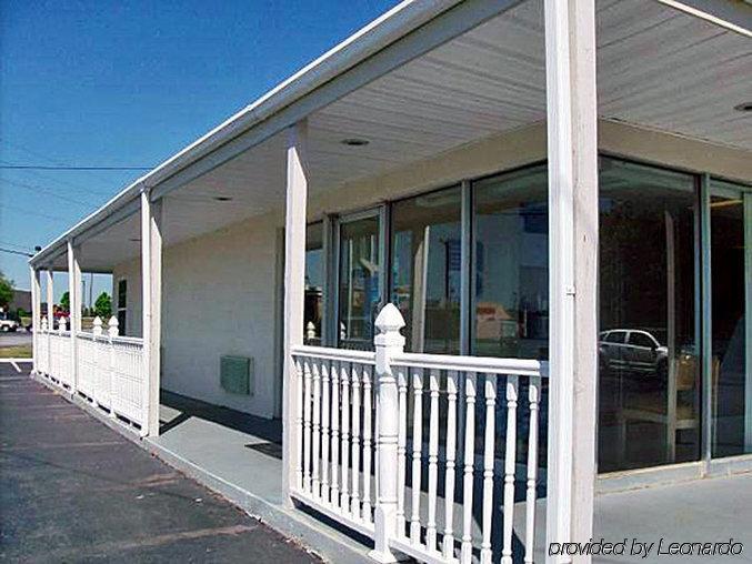 6-commerce, Ga Hotel